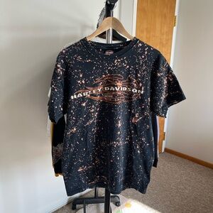 Harley-Davidson Black Tee with Bleach Splatter